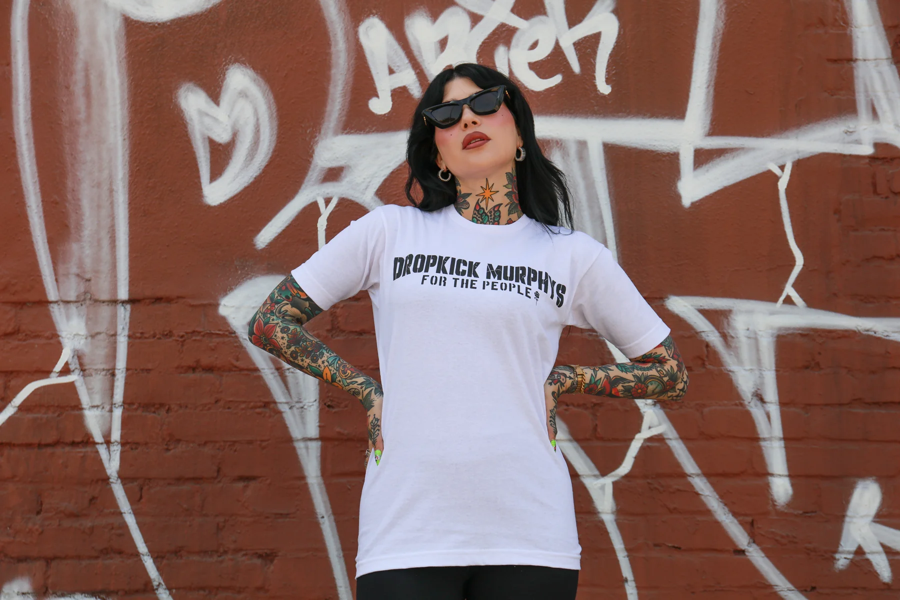Yank The Chain T-Shirt (White) - Image 6