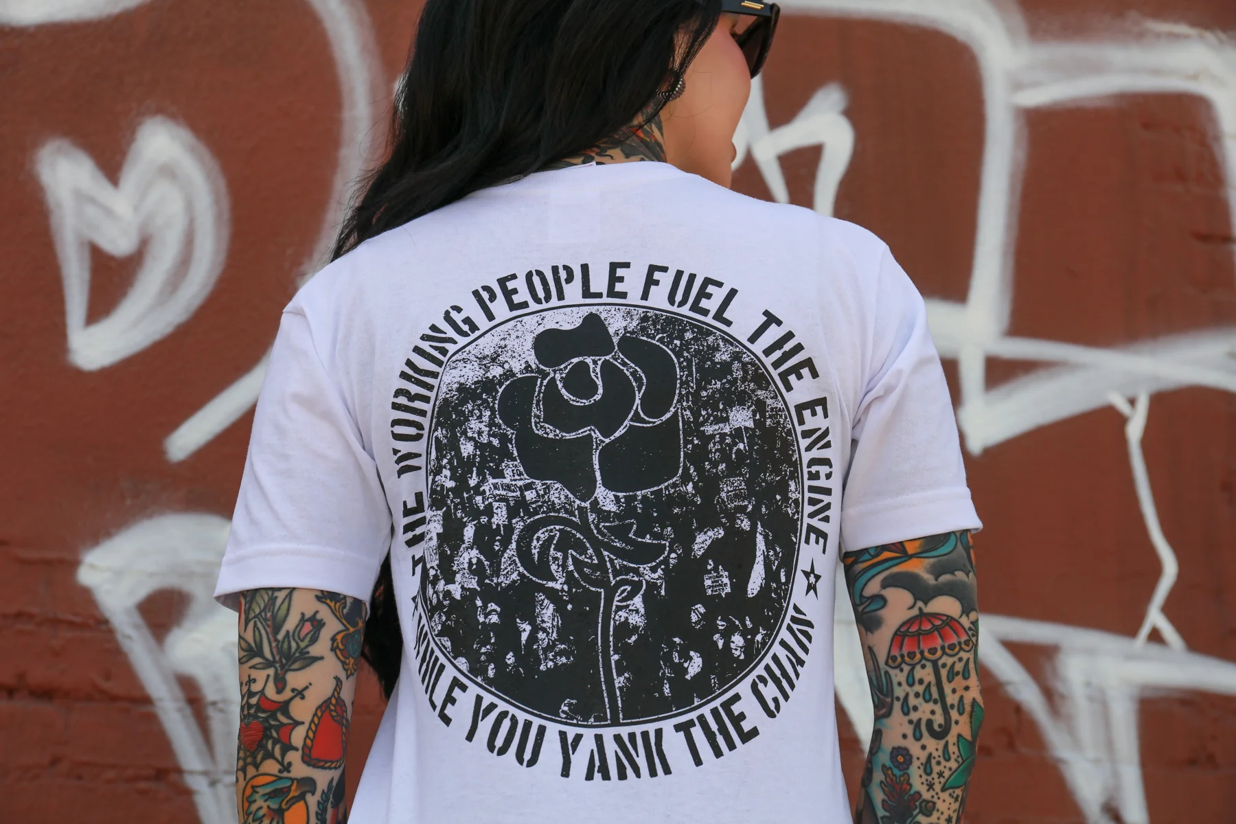 Yank The Chain T-Shirt (White) - Image 9